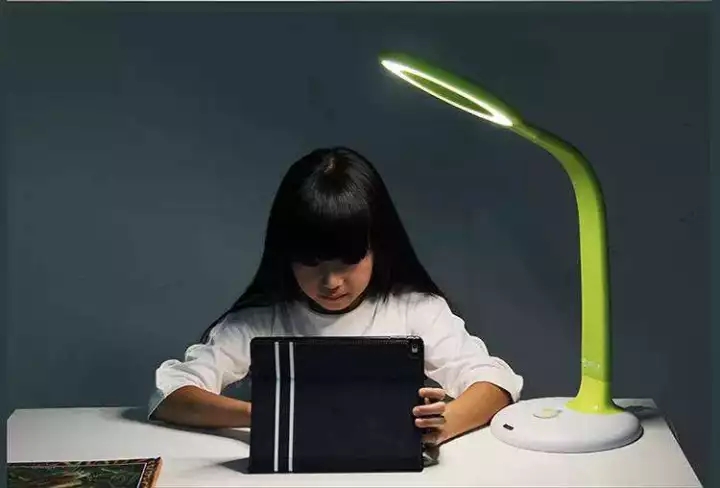 眼科醫生：兩大因素，教您有效防護近視眼
